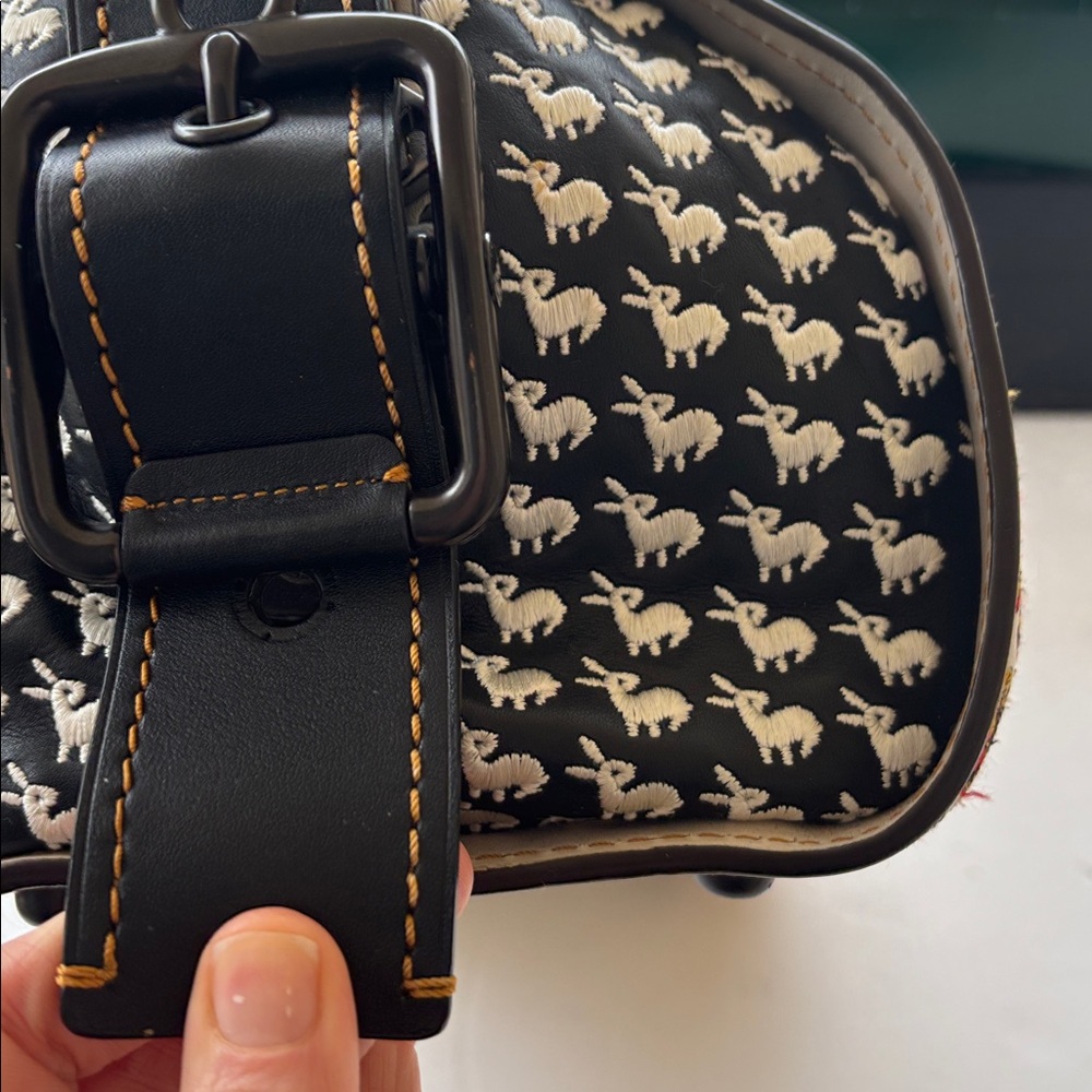 Rare Coach 1941 1/1 Runway Sample Leather Satchel Embroidery White Black Red Bag - Picture 13 of 17